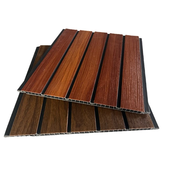 PVC baderomstakkledning